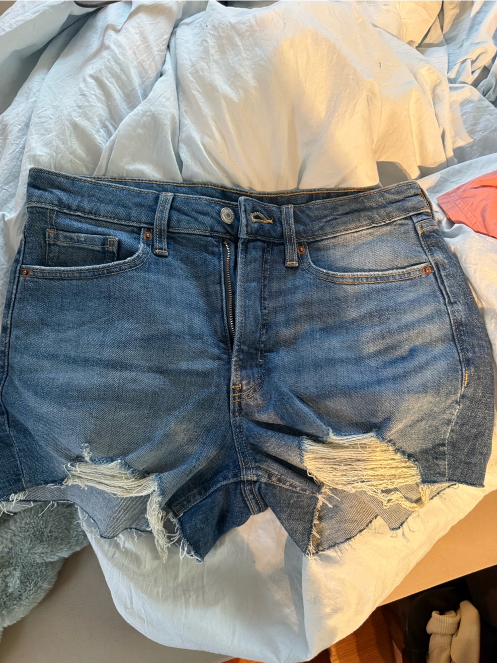 Old Navy Women's Blue Distressed Denim Shorts